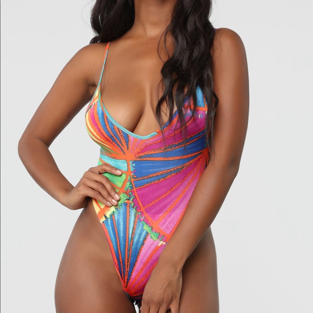 Colorful bodysuit in a medium